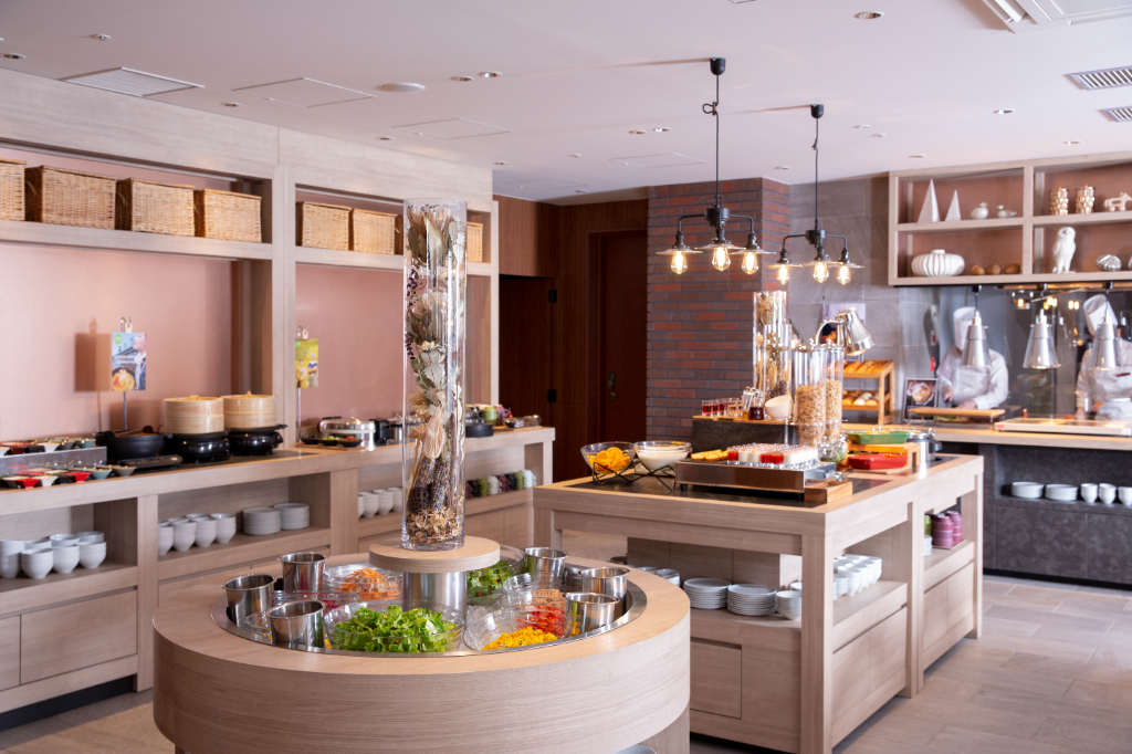 三井ガーデンホテル 札幌ウエスト(北海道札幌市中央区/さっぽろ駅/ホールスタッフ)_3